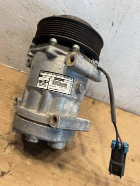 Alliance Abpn83304qp7 2006 Mercedes Om 460 Truck Parts Ac Compressor