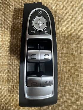 217-905-09-02-64-9051 Mercedes 217-905-40-00-9051 S550 Coupe Switchblock
