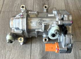 Mercedes-benz 0008308104 2023 2024 Eqs Eqe Refrigerant A/c Ac Compressor Genuine Oem