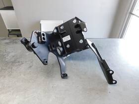 6151300535 Mercedes-benz W123 240d 300cd 300d 300td York Type A/c Compressor Mounting Bracket