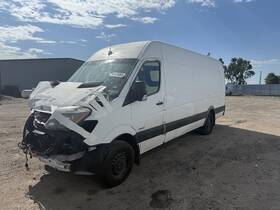 Mercedes-benz 9068302401 Used A/c Compressor Fits 2015 Mercedes-benz Sprinter 2500 Cargo Van Pa
