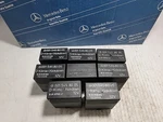 Mercedes-benz W124 W201 W126 1-RELAY D-climate Kickdown 0015458005 Siemens. Fixed Price $64.31.